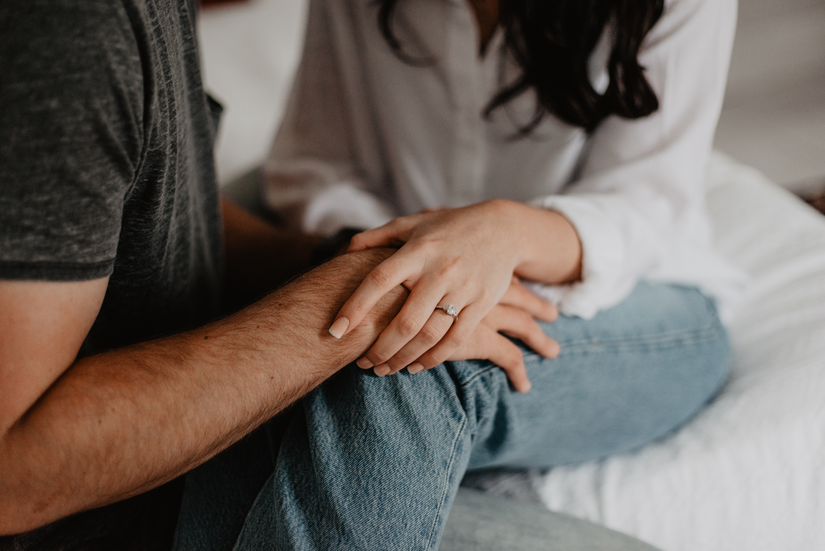 What do I have to do to hook up a sexy cougar for a date and more?